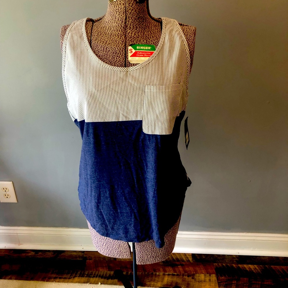 Magellan outdoors tank size large